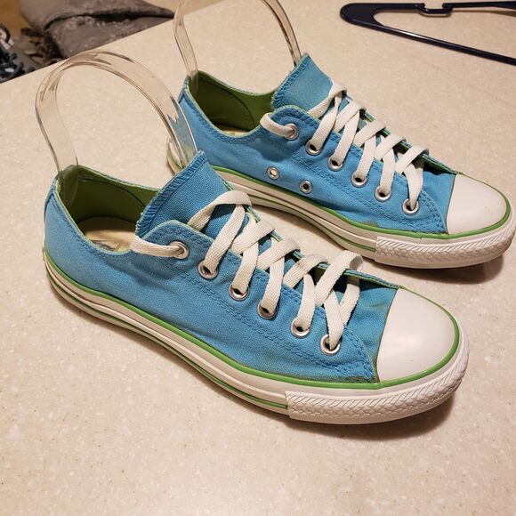 Converse All Stars Low Top Chuck Taylor Blue Size 5.5 - Picture 1 of 10